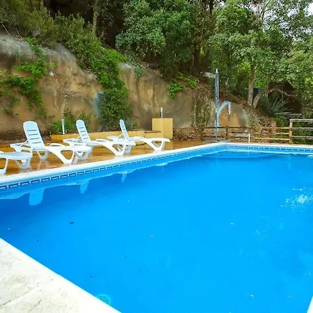 Cl13 - Spacious With Sea Views And Pool *