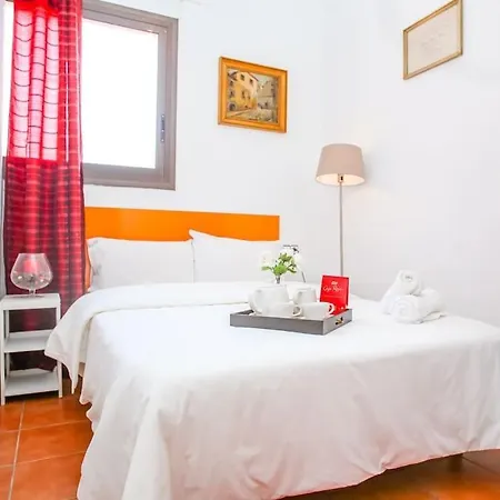 Cl13 - Spacious With Sea Views And Pool Nyaraló