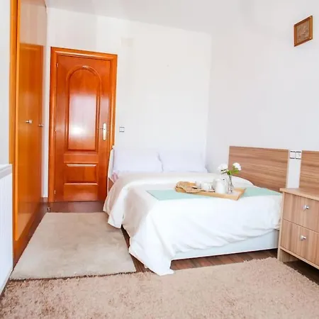 Cl13 - Spacious With Sea Views And Pool Nyaraló Lloret de Mar