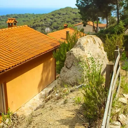 Cl13 - Spacious With Sea Views And Pool Nyaraló